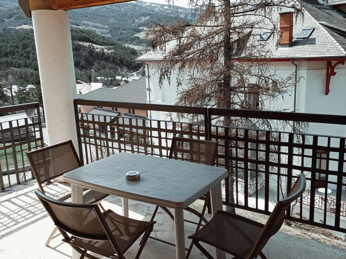 Studio 4 Personnes Avec Piscine Et Sauna - Residence Chateau Des Magnans - Jausiers - Fr-1-165B-45 ภายนอก รูปภาพ